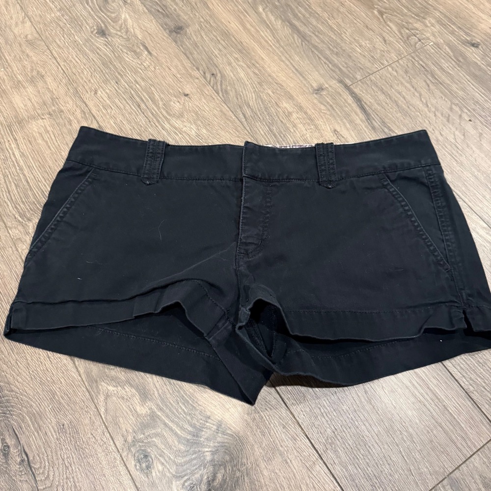 Express Chino Shorts Women 10 Black Excellent Low Rise Stretch Cotton Casual